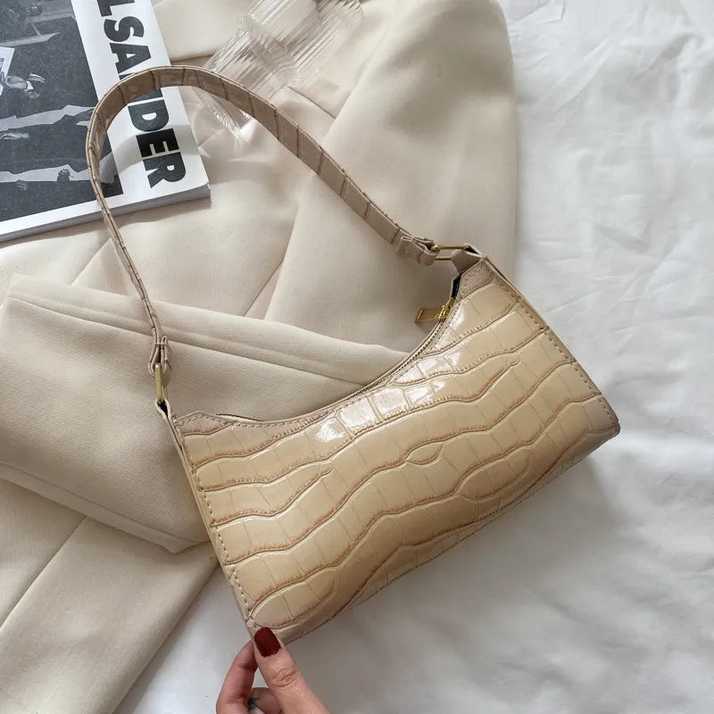 Bolsa de Ombro Feminina de Couro Francesca